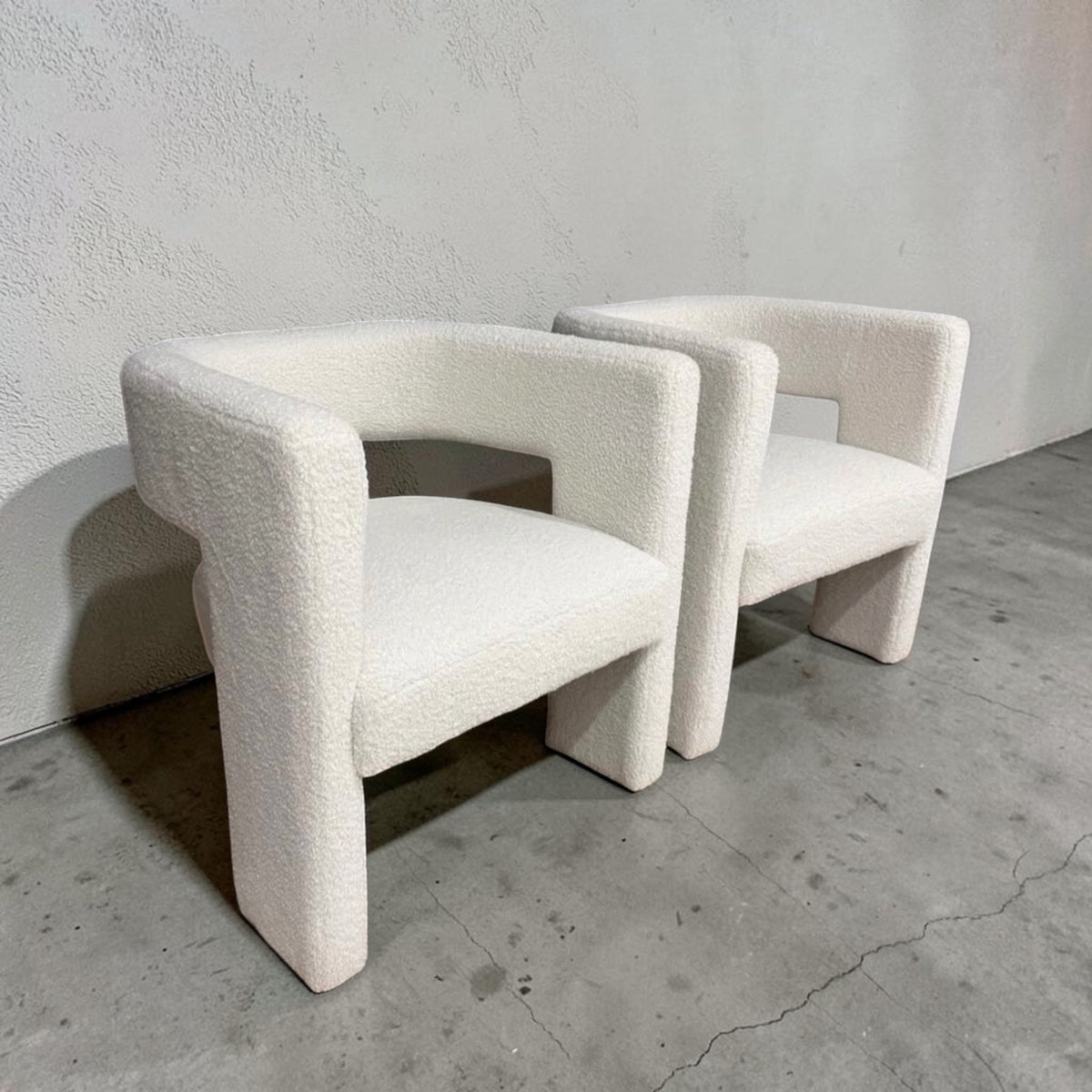 Boucle cream accent dining chairs, add a touch of modern contemporary styling, please see our lounge chairs to compliment the look. Rockhampton Vintage Hire. Weddings, events, party hire