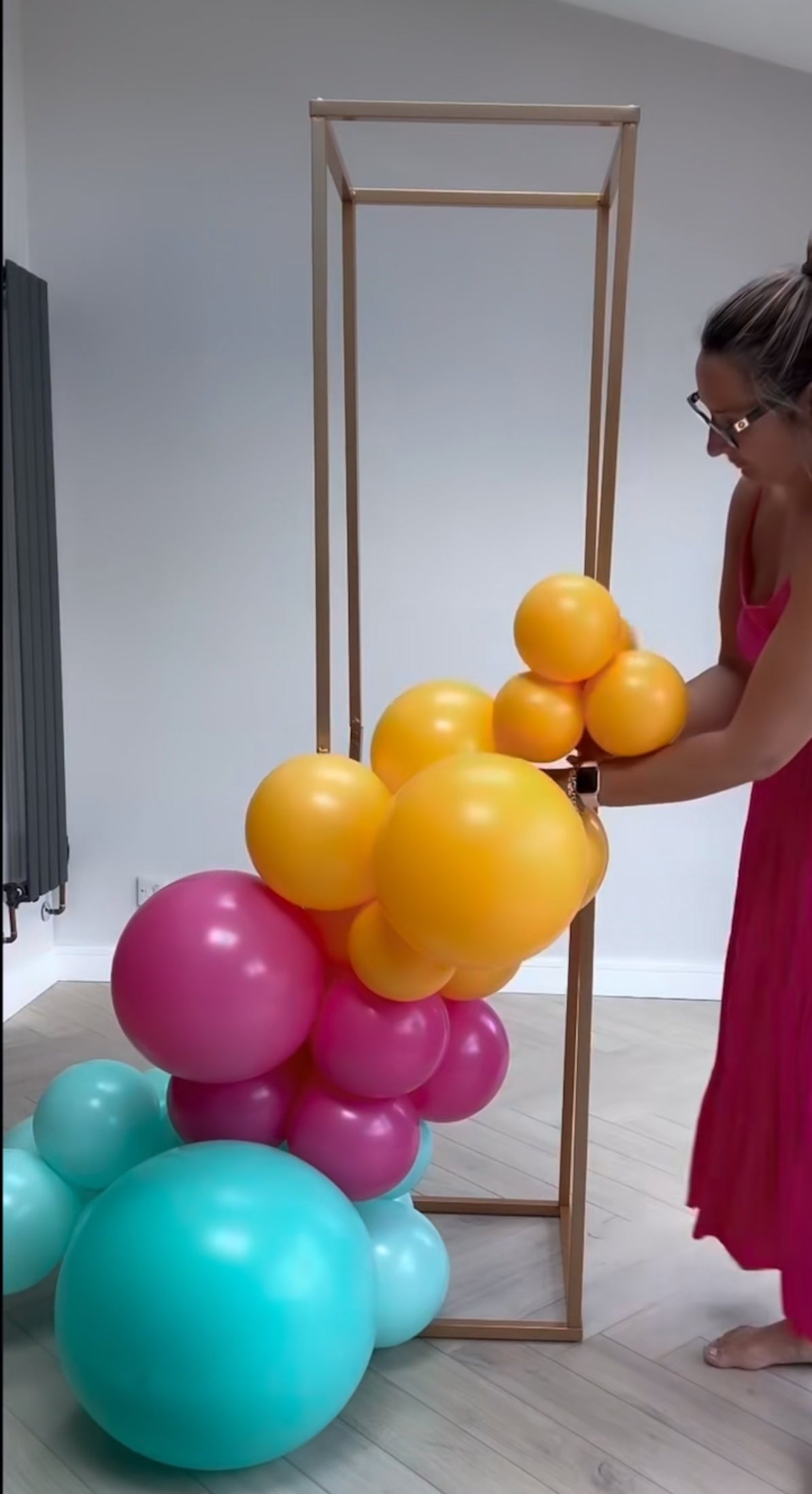 Flower/Balloon Gold Frame photo backdrop. Rockhampton Vintage Hire