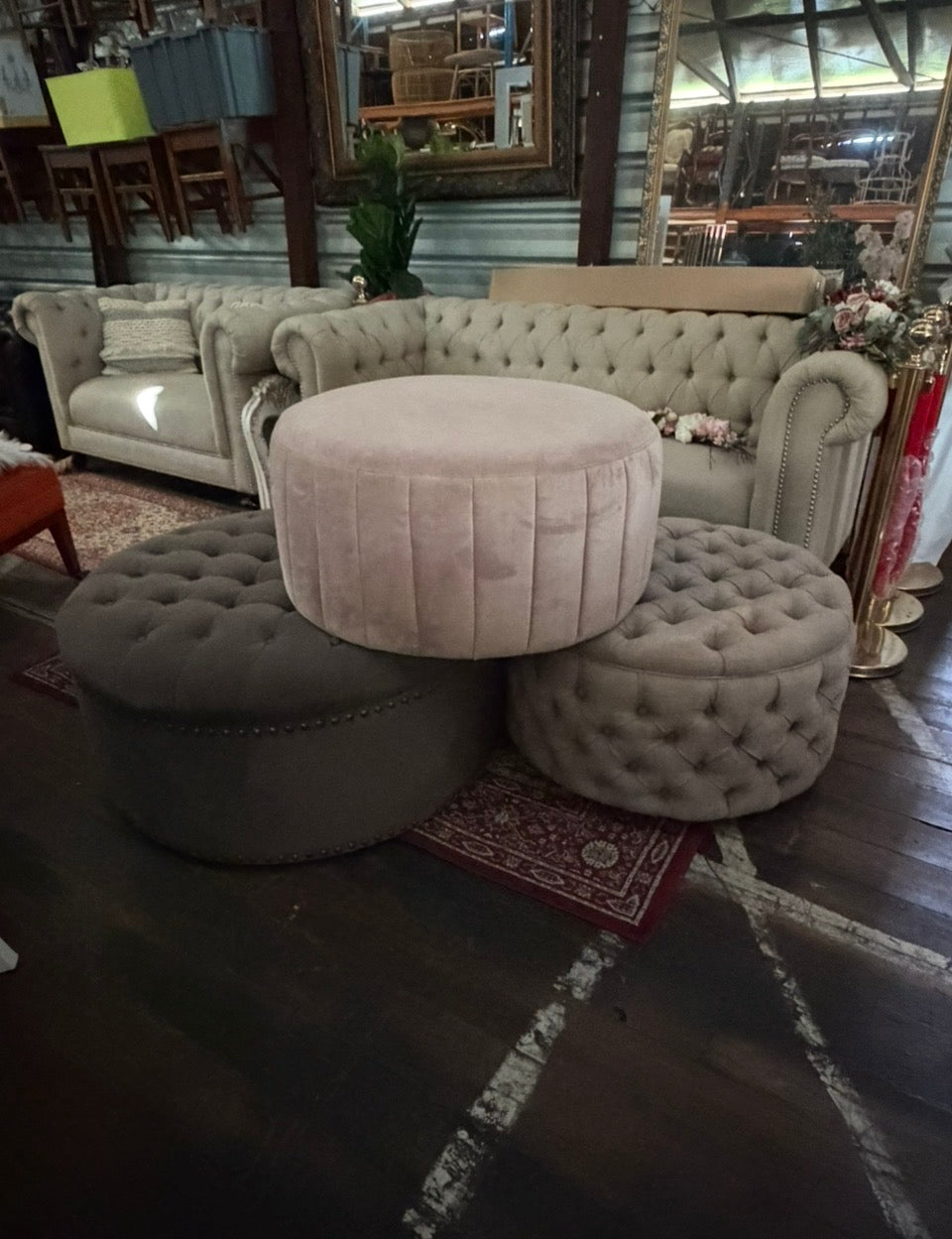Ottoman - Round Linen Taupe