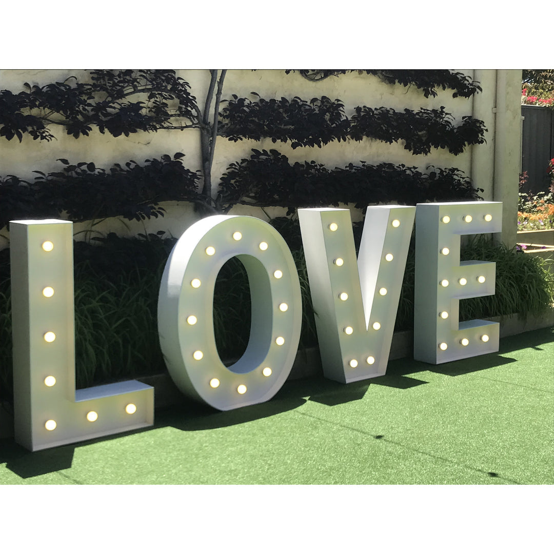 Light Up LOVE Letters- White