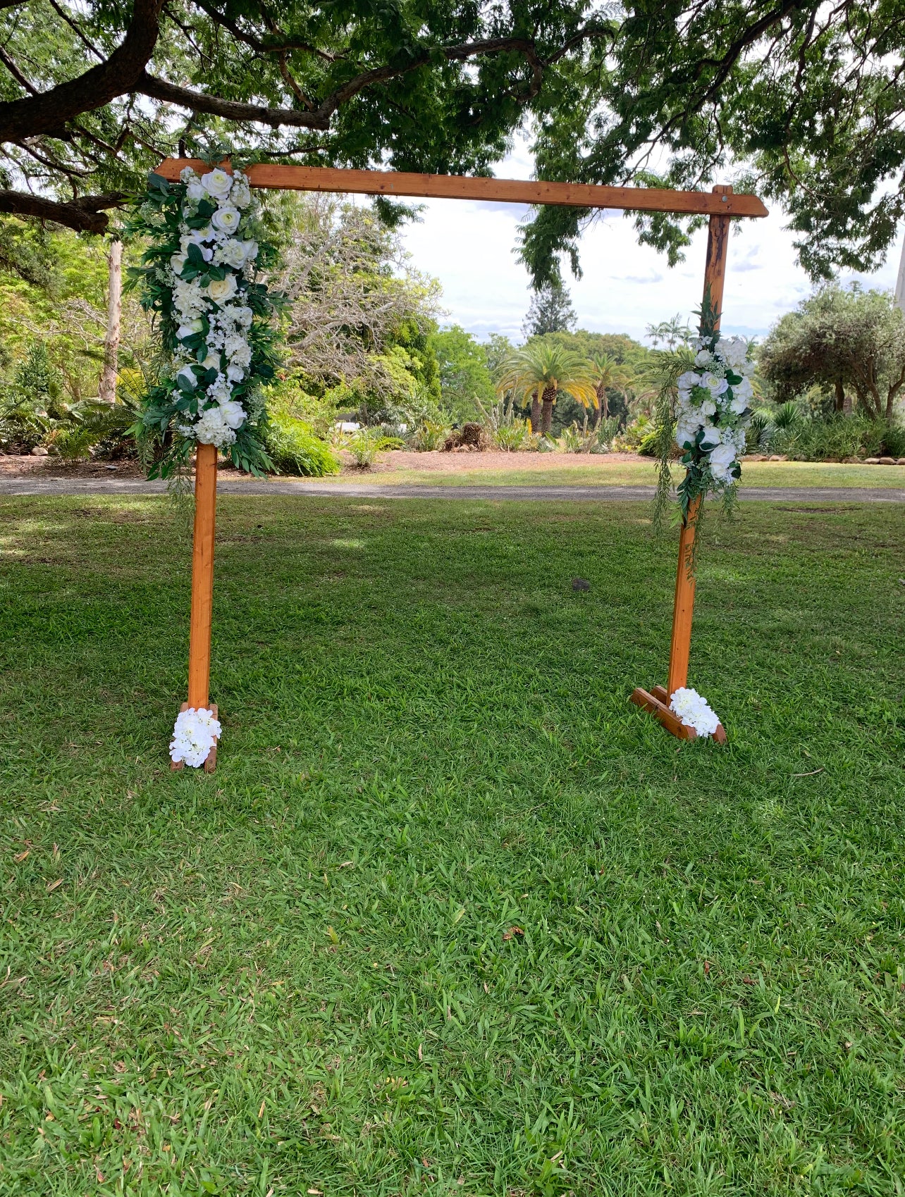 RVH Arbor - Rustic Wood Square Rockhampton Vintage Hire Wedding Hire