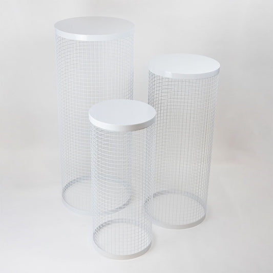 RVH NEW 2025 STOCK On trend Mesh White round Pedestals, hire as set or individual. These pedestals stack into each other and are a light weight metal. Rockhampton Vintage Hire Wedding, Event & Party Hire