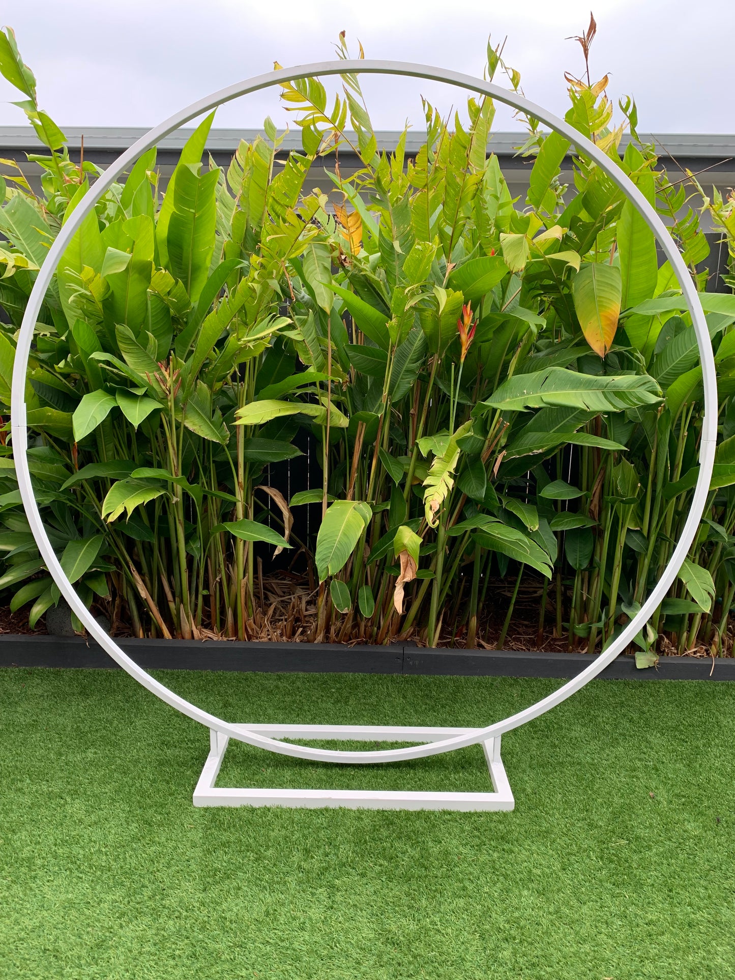 Arbor - White Metal Round 2.2 Meters Rockhampton Vintage Hire