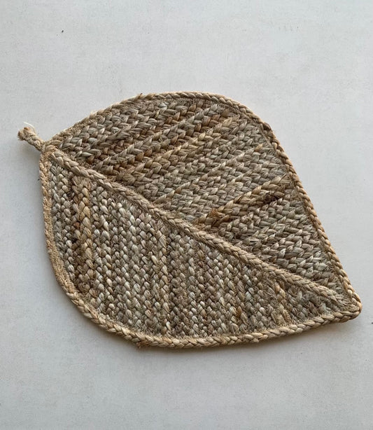 Leaf Shaped rattan placemats Rockhampton Vintage Hire