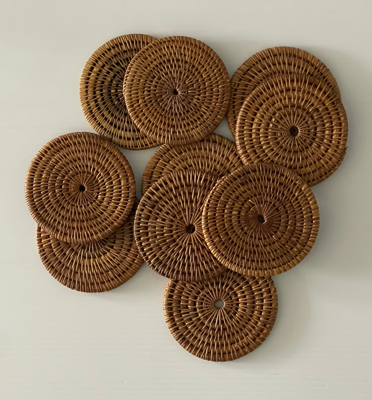 Round Rug Coasters Coasters - Round Vine x 16 – rockhampton-vintage-hire