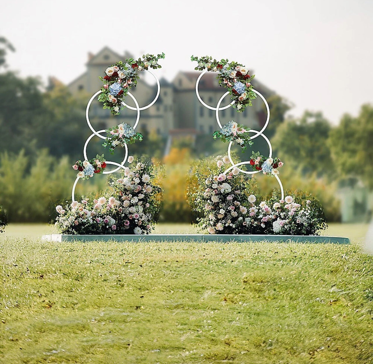 Rings of Love Set Flower Stands Backdrops White - 1.2 m Tall