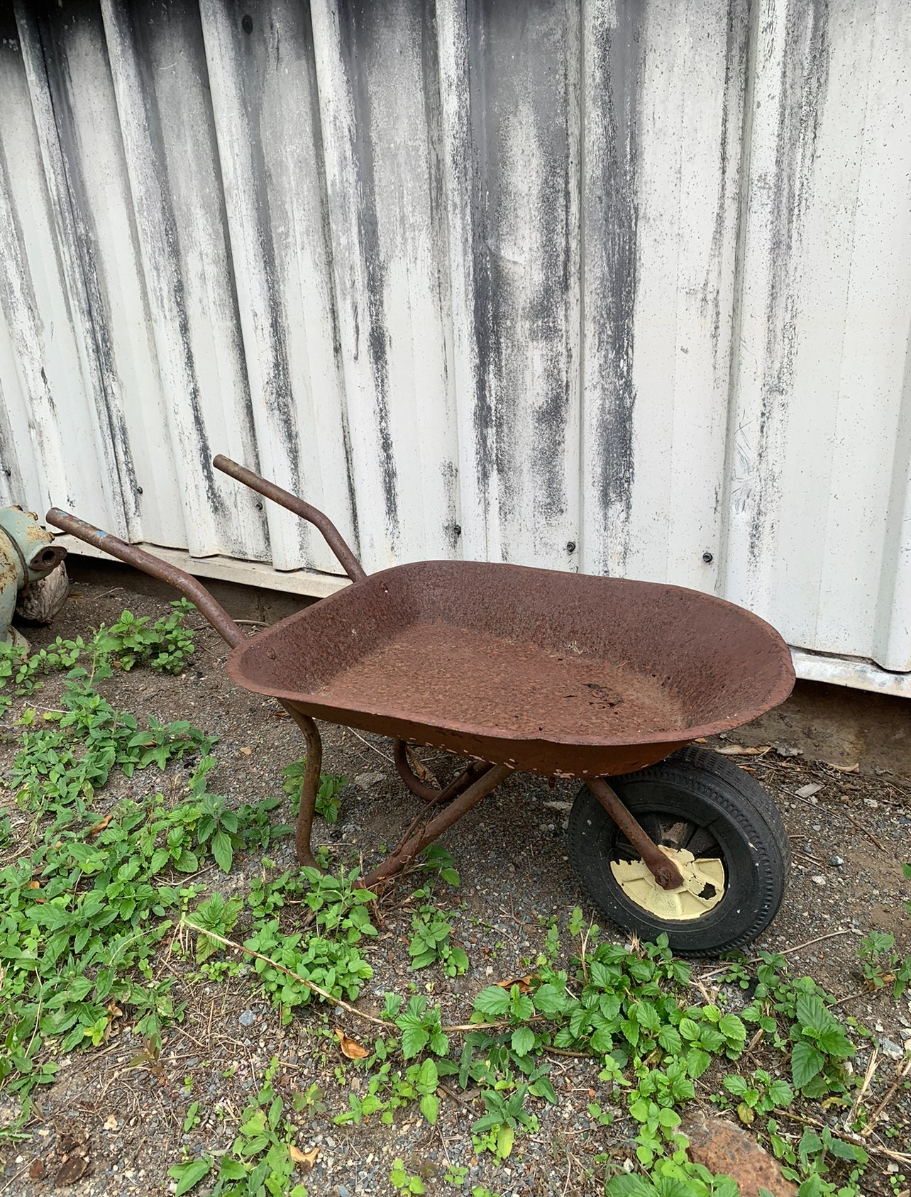 RVH Vintage Rustic Wheelbarrow Rockhampton Vintage Hire