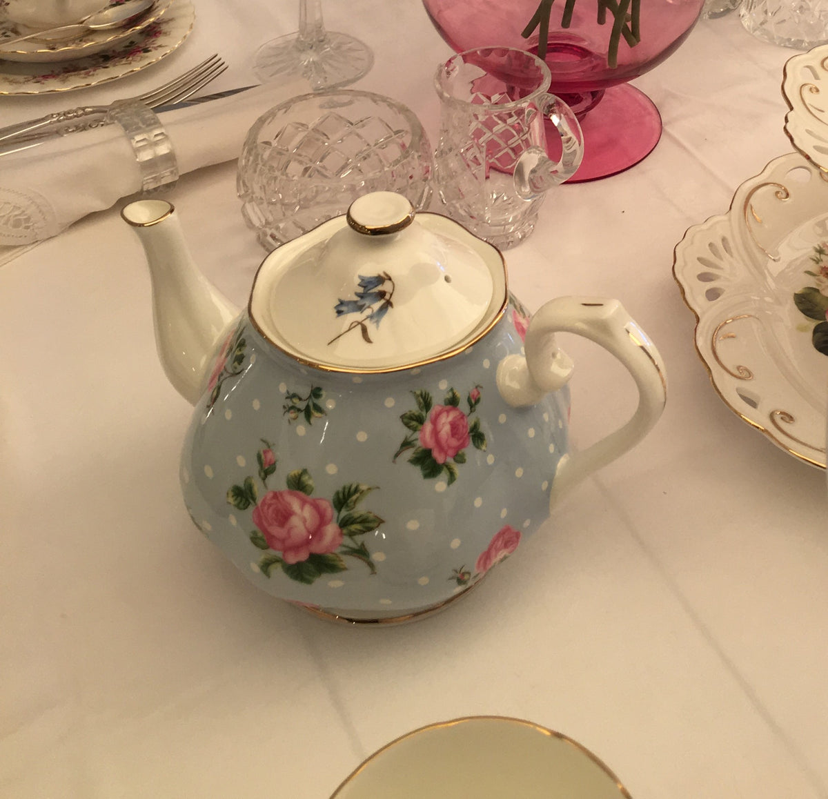 Hi Tea Pot High Tea - Teapots x3 Bundle – rockhampton-vintage-hire